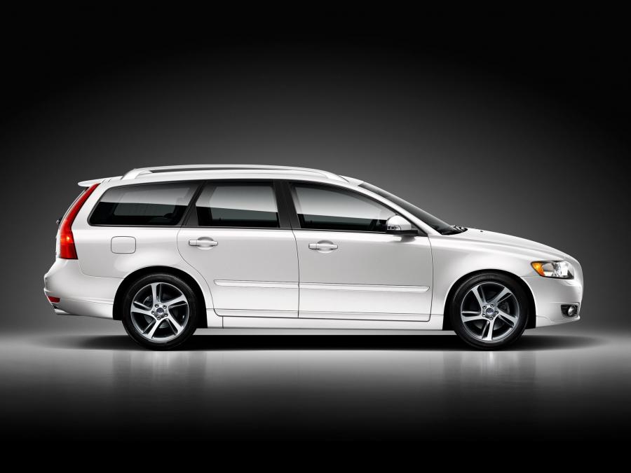  Volvo V50 Classic 2011 года  (фото 15 из 15)